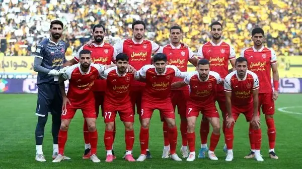 باشگاه پرسپولیس درخواست شرایط یکسان با استقلال برای بازی مقابل تیم‌های تهرانی دارد
