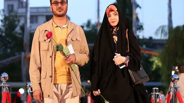 رهبر انقلاب: کشف حجاب حرام شرعی و سیاسی است